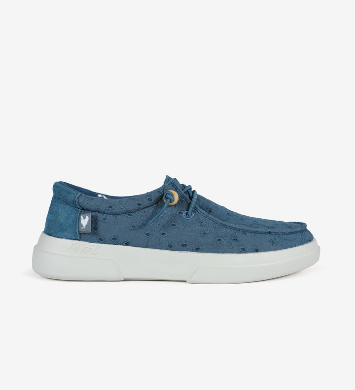 Walk in Pitas Kila Ultralight Wallys in Ocean Blue