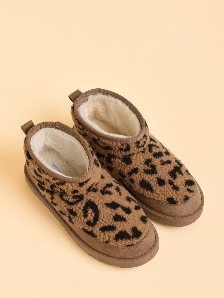 Slippers