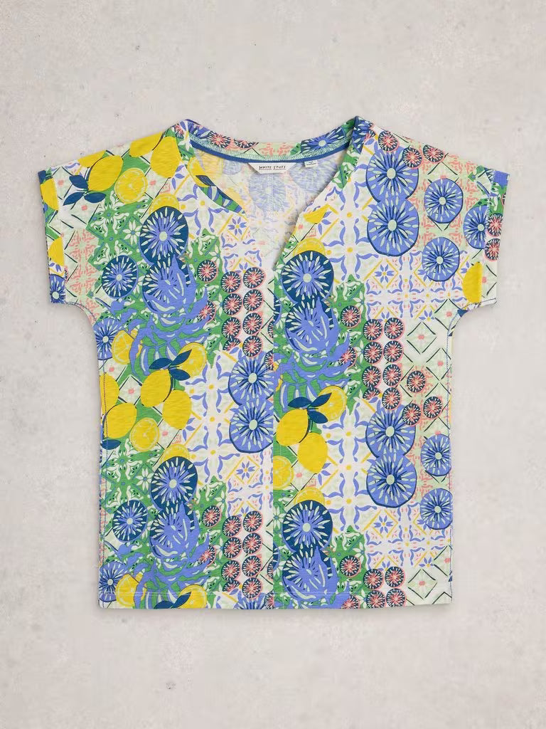 White Stuff Nelly Notch V Neck Tee in Ivory Print