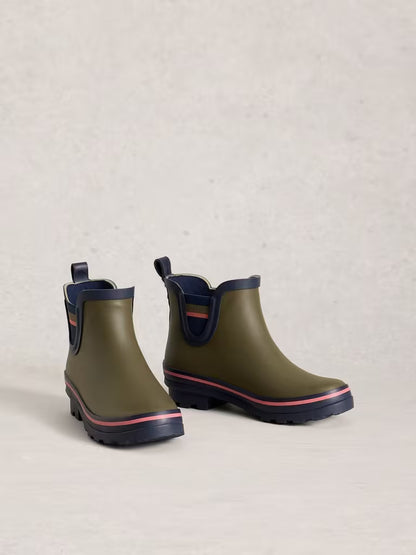 White Stuff Puddle Wellie Boots in Khaki Green