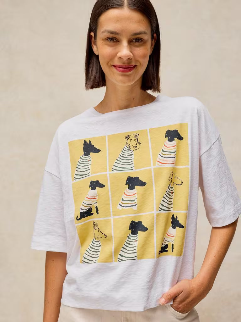 White Stuff Katya Graphic Tee in White Print