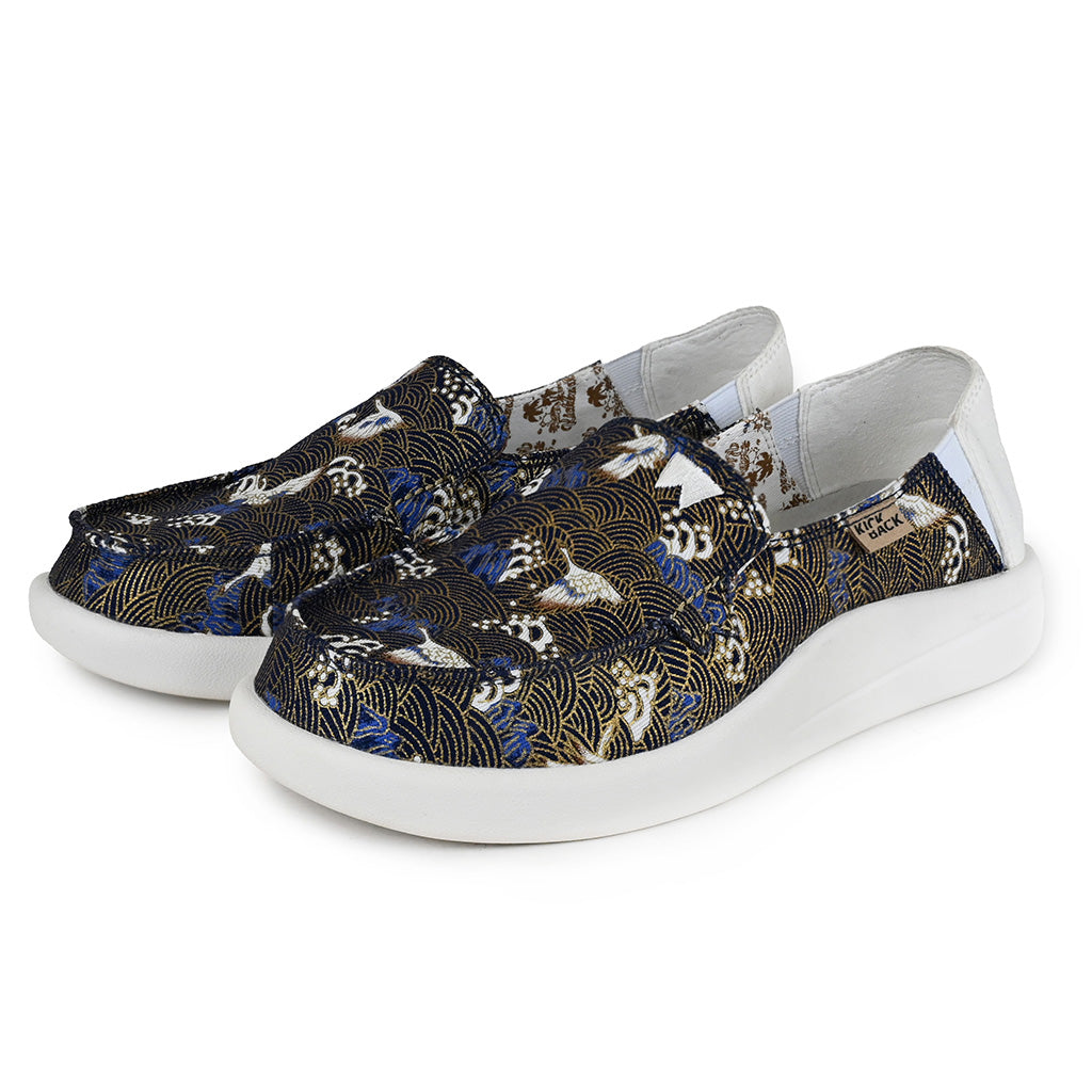 Kick Back Rizzo in Black Oriental Linen
