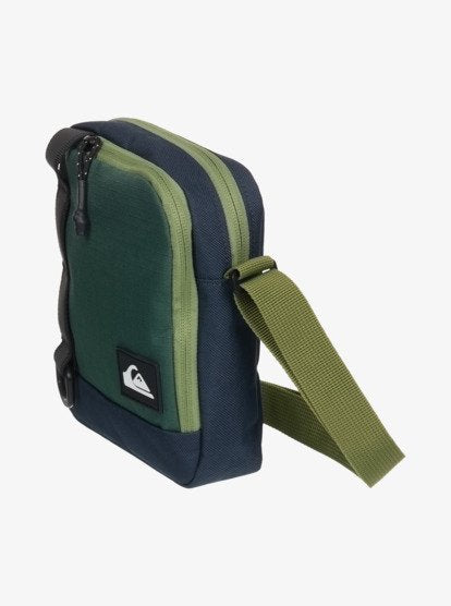 Quiksilver Pandor Small Shoulder Bag in Forest