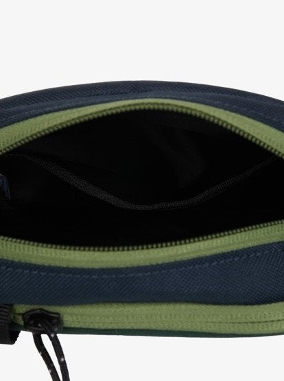 Quiksilver Pandor Small Shoulder Bag in Forest