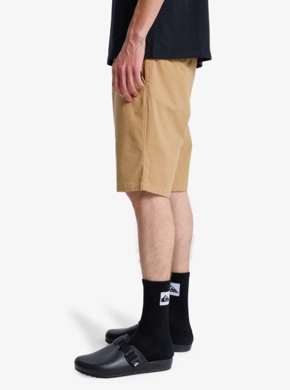 Quiksilver Union Straight 20" Shorts in Khaki